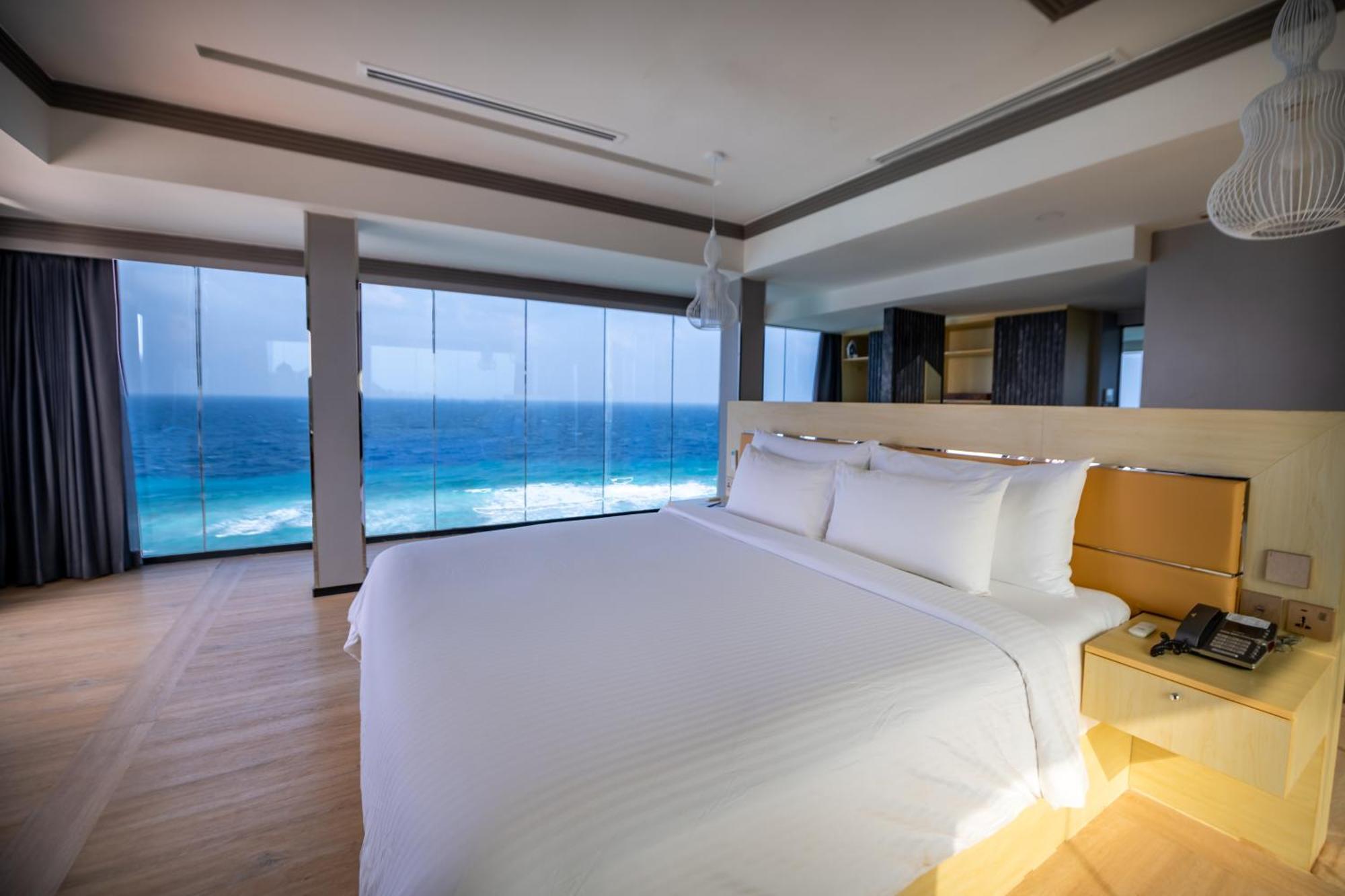 Swarn By Hawks Hotels Kamadhoo Ngoại thất bức ảnh