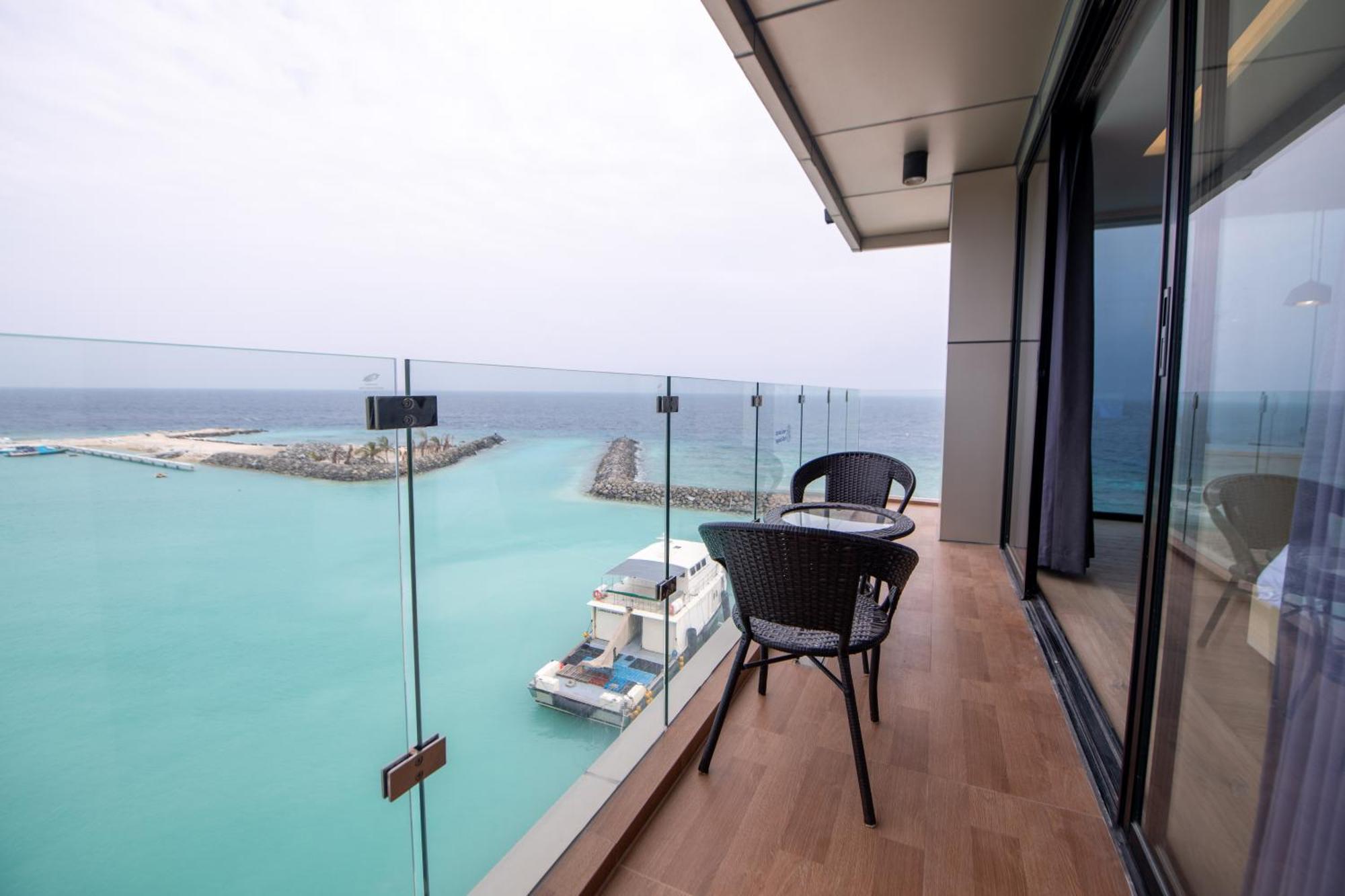 Swarn By Hawks Hotels Kamadhoo Ngoại thất bức ảnh