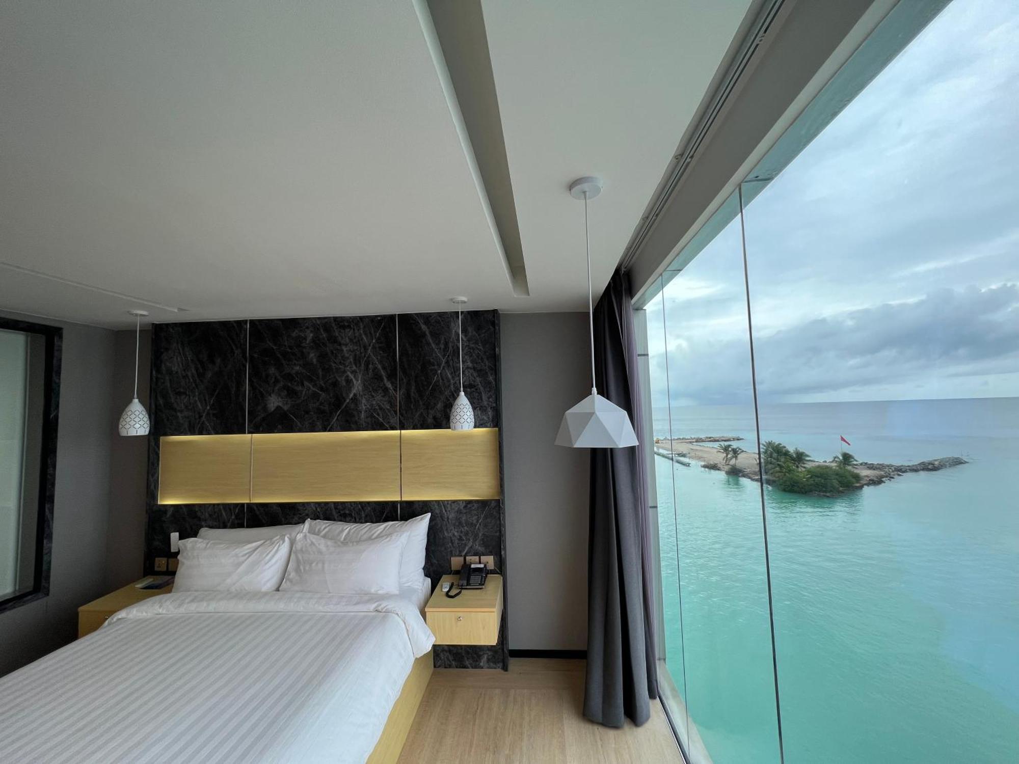 Swarn By Hawks Hotels Kamadhoo Ngoại thất bức ảnh